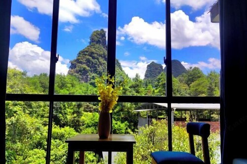 Yangshuo Xianggong Mountain Villa (Xianggong Mountain Scenic Area Store)