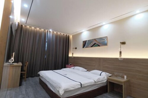 jiahua hotel
