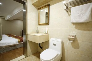 Bathroom - jiahua hotel (Jilin City)