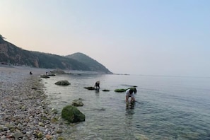 Beach - Long Island Wanfu Fisherman's House (Yantai)