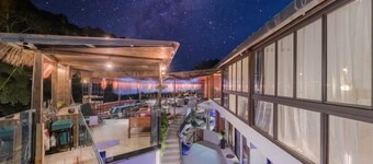 Zaishui Yifang Motel