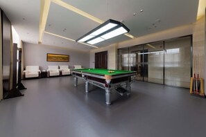 Games room - Ujimqin Hotel (West Ujimqin Banner)