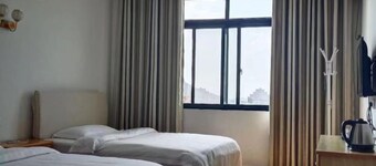 Yunyang Covered Bridge Resort