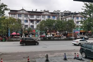 Ảnh chưa phân loại, 4 trong số 9 ảnh, nút