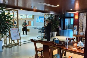 Unclassified image, 2 of 29, button - Lanse Haiwan International Hotel (Yongjia)