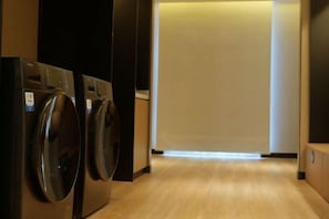 Interior - Yihao Hotel (Urumqi Toutunhe Tianhengji Branch) (Urumqi)