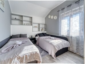 2 bedrooms, internet