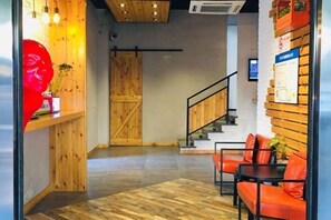 Interior - Hi Inn (Shanghai Gongkang Road Metro Station) (Shanghai)