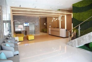 المنشأة من الداخل