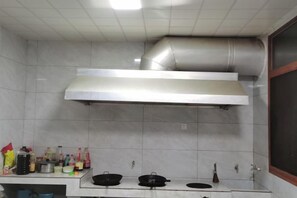 Private kitchen - Mingjing Mountain House on the halfway of Hengshan Mountain (Hengyang)