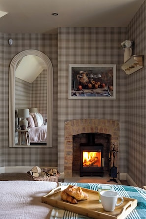 3 bedrooms, iron/ironing board, WiFi, bed sheets - Broadway Country Chic Cottage (Broadway)