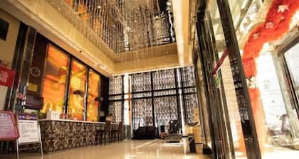 Diamond Fashion Hotel(Hebi changfeng road)