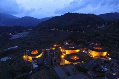 Tulou Viewing Platform Inn