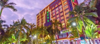 Gemeng Hotel (Xishuangbanna Xuanwei Avenue)