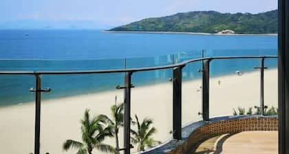 Relais Boutique Apartment (Huizhou Huarun Xiaojingwan)