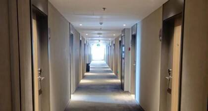 HomeInn·neoïŒLinyi Hedong District government storeïŒ