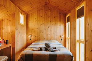 Chalet rustique | 1 chambre, accĂšs au Wi-Fi (inclus)