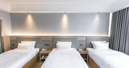123 Hotel