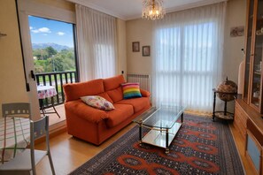 TV - La Atalaya de Posada (Posada De Llanes)