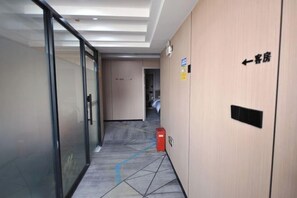 Interior - Jingjing Hostel (Shanghai)