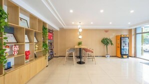 Sınıflandırılmamış resim, 73 üzerinden 3, düğme