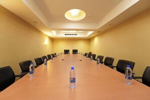 Toplantı salonu/imkânları