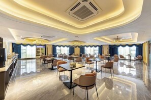 Unclassified image, 2 of 22, button - Guangbin Mantiao Hotel (Foshan Lishui Wanli Plaza) (Foshan)