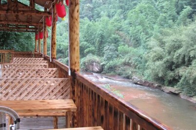 Puyuan Xiangu Hotel