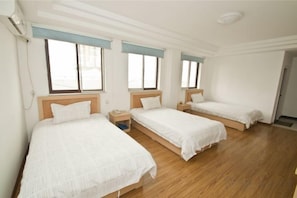 Unclassified image, 3 of 21, button - Yangguang Express Hotel (Yinan)