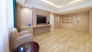 Room - Yongkang Hotel Collection (Ganzi Airport Avenue Luobulin Square Branch) (Ganzi County)
