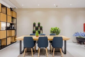 Business centre - Homeinn Selected Hotel (Nanjing Xiongzhou Subway Station Jinning Plaza) (Nanjing)