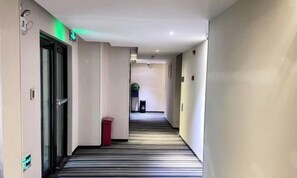Interior - lanting Hotel (Shanghai Xuhui Riverside Dapuqiao Branch) (Shanghai)