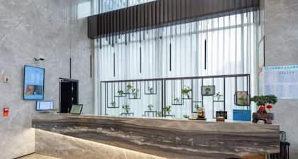 Midor Hotel (Honggutan Wanda Plaza)