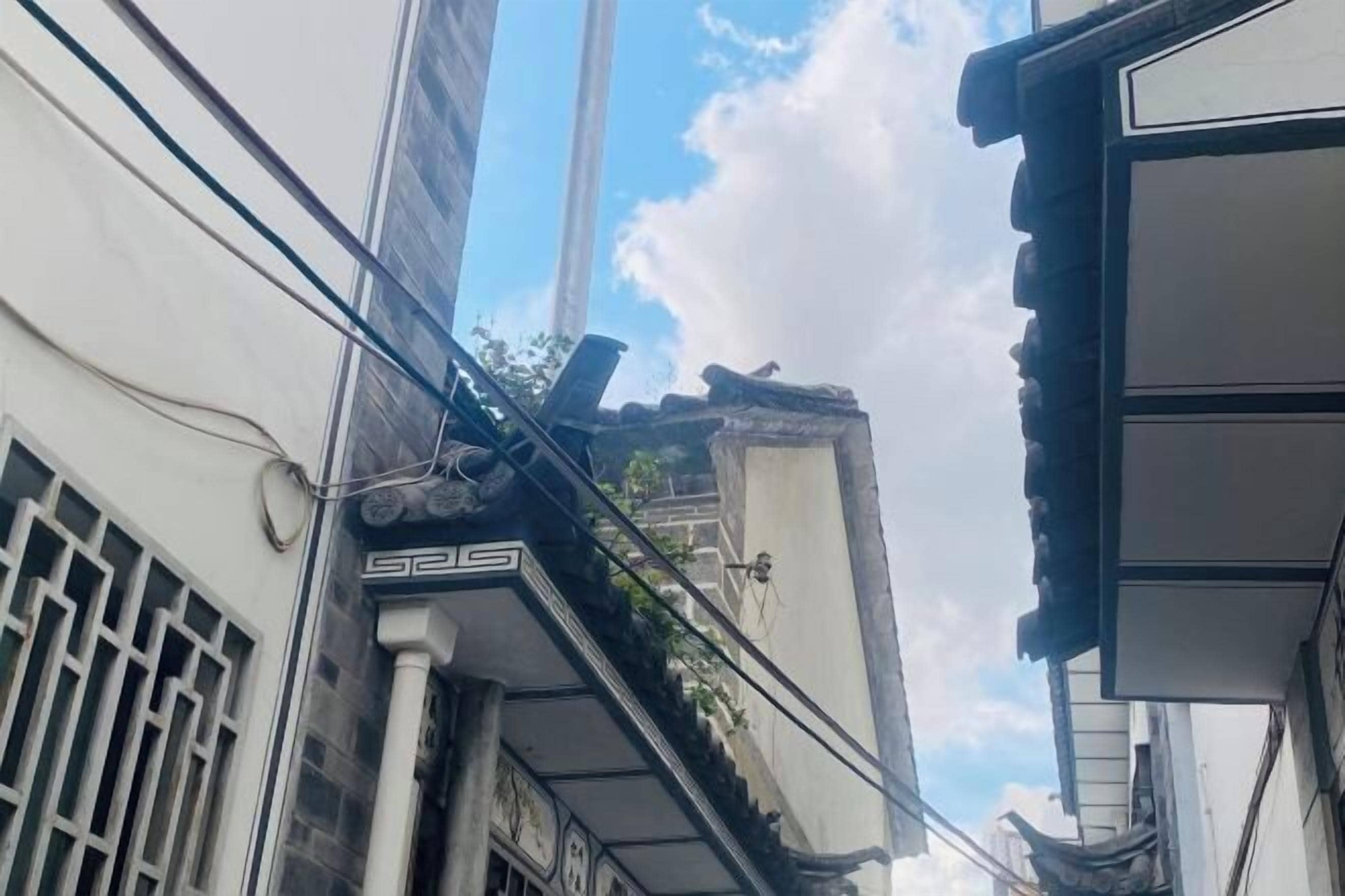 المنشأة من الخارج