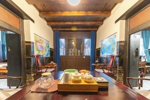 Room - Pingyao Wudedi Cultural Hall (also see Pingyao County Yadian) (Pingyao)