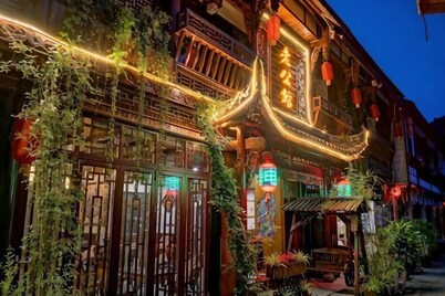 Jiezi Ancient Town Old Manor
