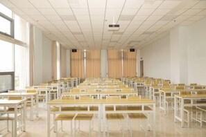 Unclassified image, 3 of 21, button - Huibao Hotel (Qujing)