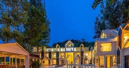 Gaolaozhuang Country Hostel