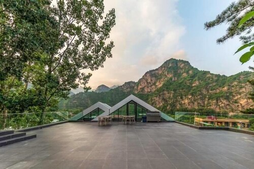 Gaolaozhuang Country Hostel