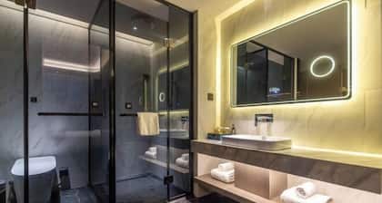 Yitel Heyi Hotel (Lanzhou Wanhui International Plaza Gansu Provincial Museum Store))