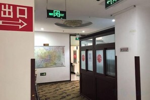 星評価なしの画像、3 / 14、ボタン