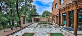 Weili Xiangju Villa (Beijing Yanqing Store)