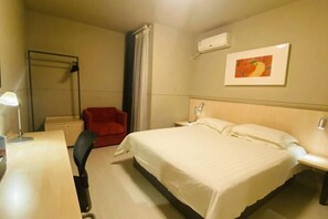 Room - Jinjiang Inn (Shanghai Zhihui Yuan Qu Hulan Road Metro Station) (Shanghai)
