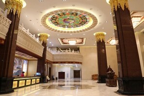 Lobby - Benri Qinmu Hotel (Diebu)