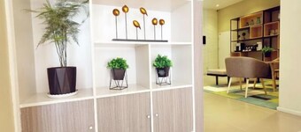Homeinn Selected Hotel (Baotou East Station Airport)