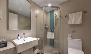 Bathroom - Homeinn Pebble Cloud Hotel (Baotou East Railway Station & Baotou Donghe Airport (Baotou)