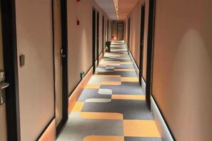 Unclassified image, 5 of 15, button - Minjia Hotel(Shanghai Qingpu New City Metro Station Store) (Shanghai)