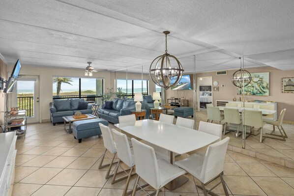 Interior - Beachfront Luxury with Resort Pools, Hot Tubs, Tennis Courts & More! (South Padre Island)