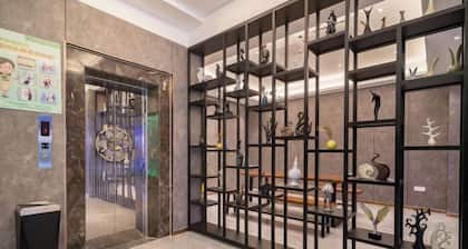 Danyang Feshang E-sports Hotel