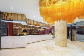 Unclassified image, 5 of 31, button - Holiday Inn Yining Enjoy· Yi Banana Leaf (Yining Airport Branch) (Yining City)